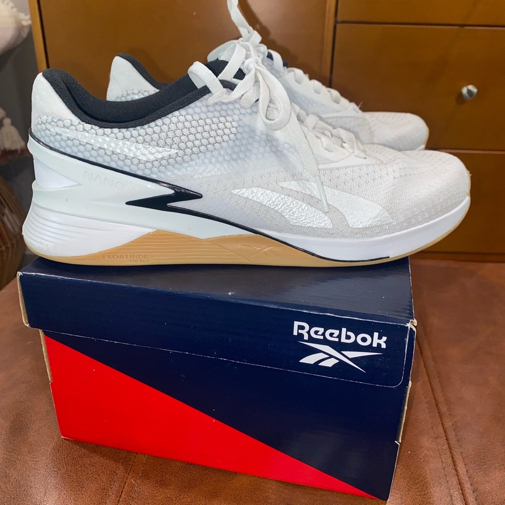 White Gum Nano X3 unisex Training Shoes